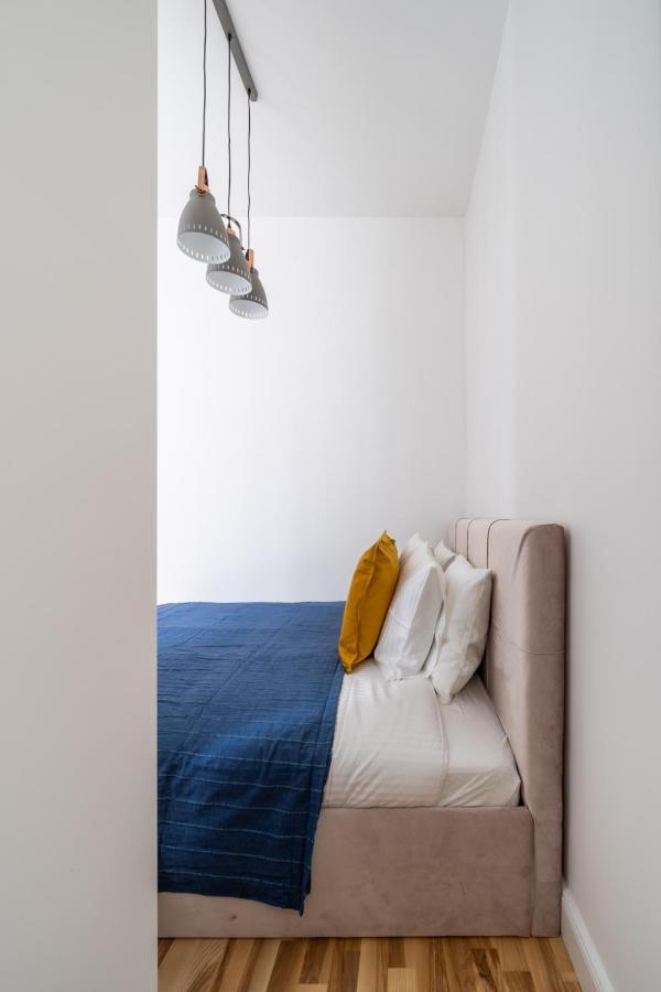 Lacplesa24 - Modern Studios In Riga City Center Екстер'єр фото
